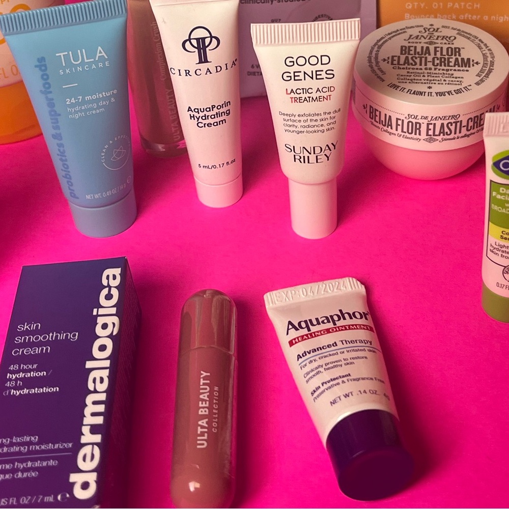 Deluxe Beauty, Hair & Skincare Bundle, Sunday Riley, Dermalogica & More - Picture 7 of 9
